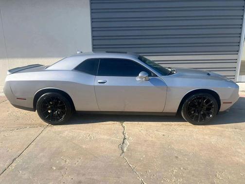 2017 Dodge Challenger R/T