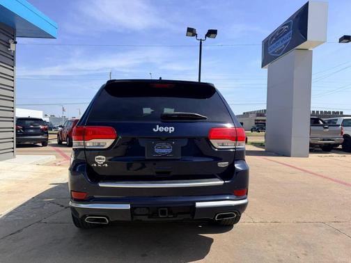 2018 Jeep Grand Cherokee Summit