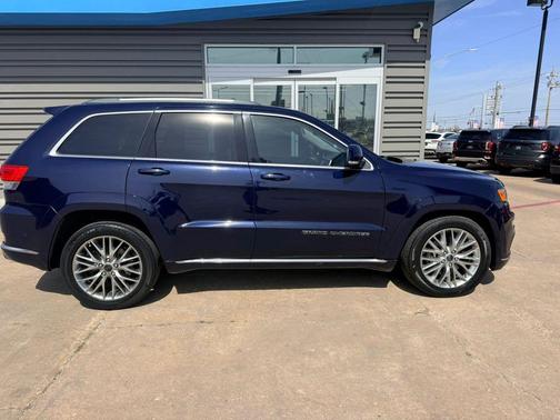 2018 Jeep Grand Cherokee Summit