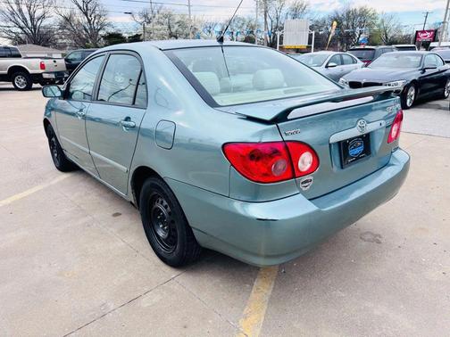 Green 2007 Toyota Corolla S