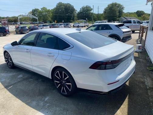 White 2024 Honda Accord Hybrid Touring