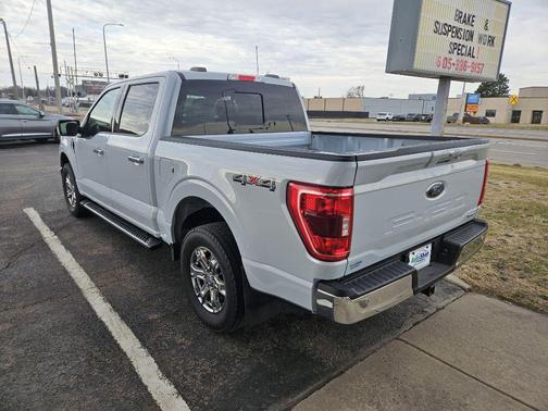 Space White Metallic 2021 Ford F-150 XLT