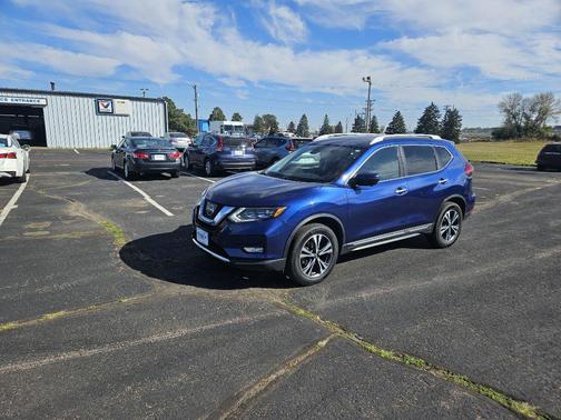 2017 Nissan Rogue SL