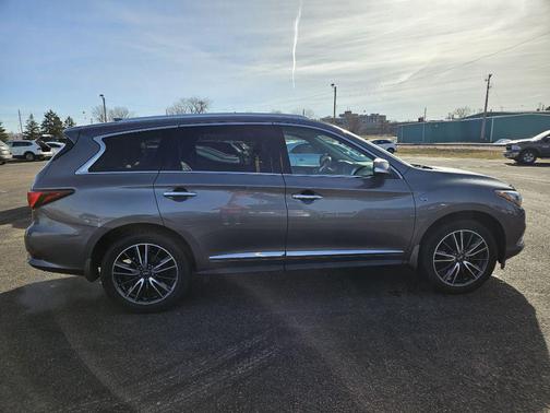 2018 INFINITI QX60 Base