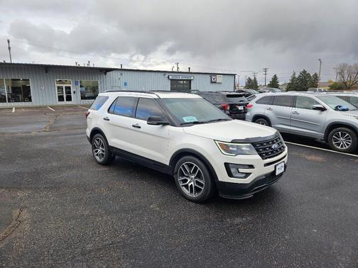 2017 Ford Explorer sport