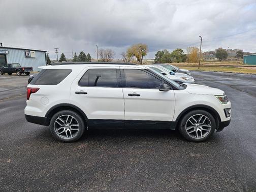 2017 Ford Explorer sport
