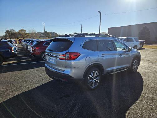 2019 Subaru Ascent Limited 8-Passenger