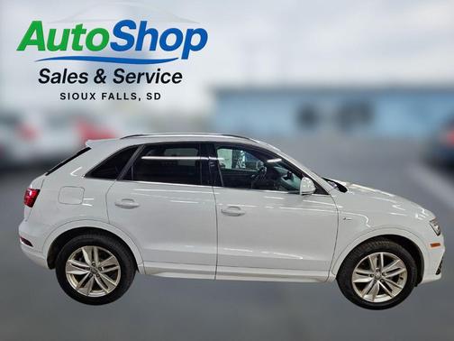 2018 Audi Q3 2.0T Premium Plus