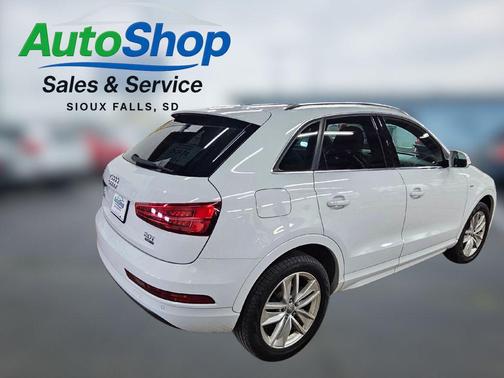 2018 Audi Q3 2.0T Premium Plus