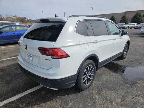 2019 Volkswagen Tiguan 2.0T SE 4MOTION