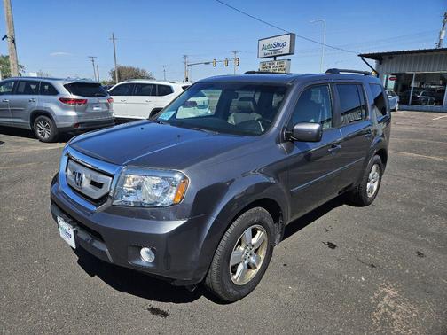 Polished Metal Metallic 2011 Honda Pilot EX-L