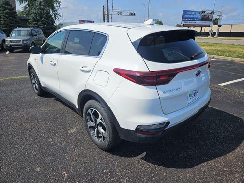 WHITE 2020 Kia Sportage LX