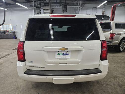 2015 Chevrolet Suburban 1500 LT