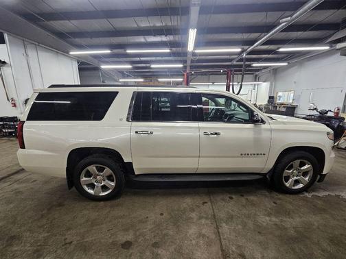 2015 Chevrolet Suburban 1500 LT
