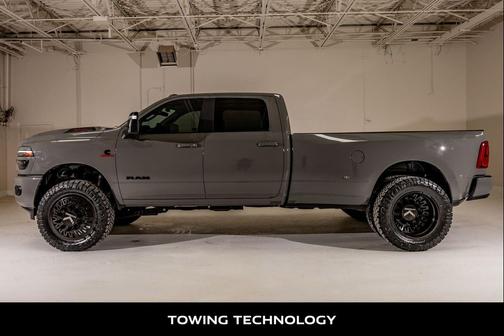2025 RAM 3500 Laramie Crew Cab 4x4 8' Box