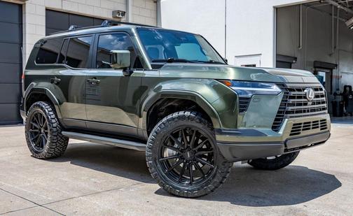 Nori Green Pearl 2025 Lexus GX 550 Premium