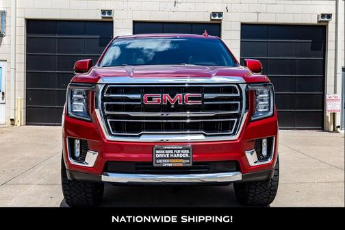 Cayenne Red Tintcoat 2022 GMC Yukon SLT