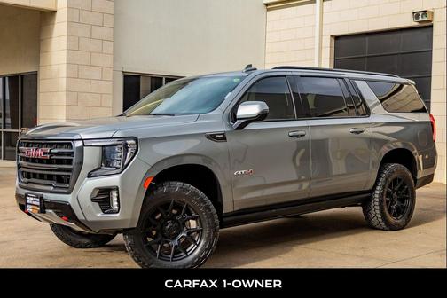 2023 GMC Yukon XL 4WD AT4