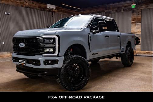 Glacier Gray Metallic Tri-Coat 2026 Ford F-250 Platinum