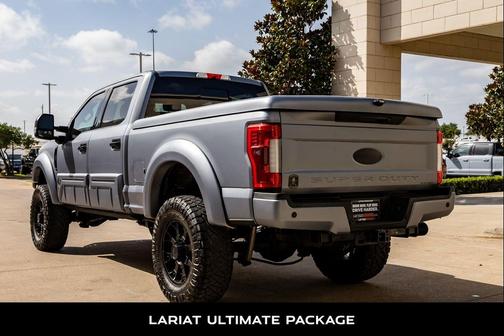 Shadow Black 2017 Ford F-250 Lariat