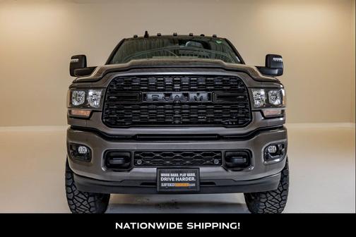 Granite Crystal Metallic Clearcoat 2024 RAM 3500 Lone Star Crew Cab 4x4 8' Box