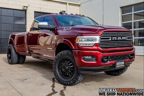 2019 RAM 3500 Laramie Crew Cab 4x4 8' Box