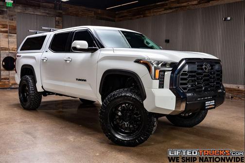 2022 Toyota Tundra SR5