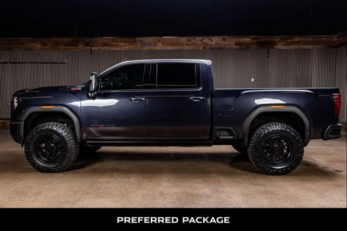 2024 GMC Sierra 2500 AT4