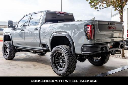 2024 GMC Sierra 2500 AT4X