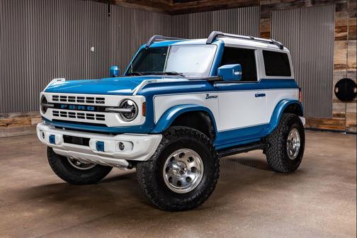 Peak Blue 2024 Ford Bronco Heritage Limited Edition