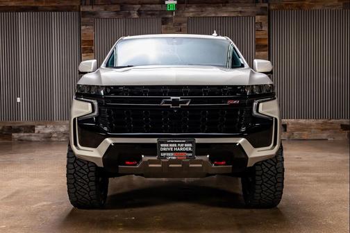Empire Beige Metallic 2023 Chevrolet Tahoe 4WD Z71