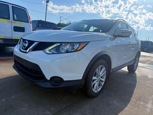 2017 Nissan Rogue Sport SV