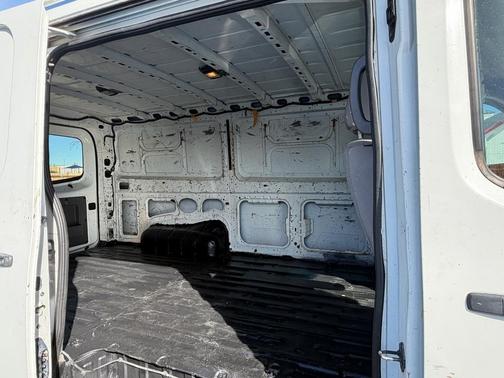 2017 Nissan NV Cargo NV2500 HD SV V6