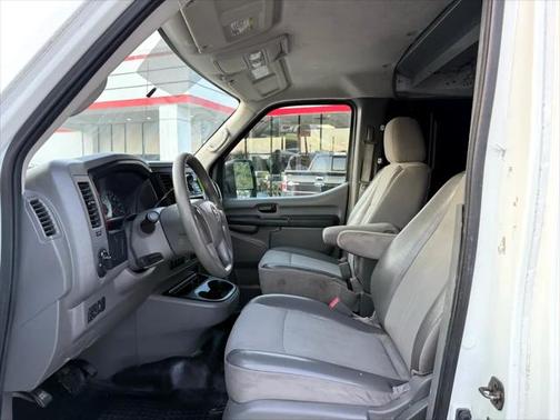 2017 Nissan NV Cargo NV2500 HD SV V6