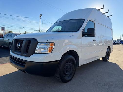 2016 Nissan NV Cargo NV2500 HD S V6