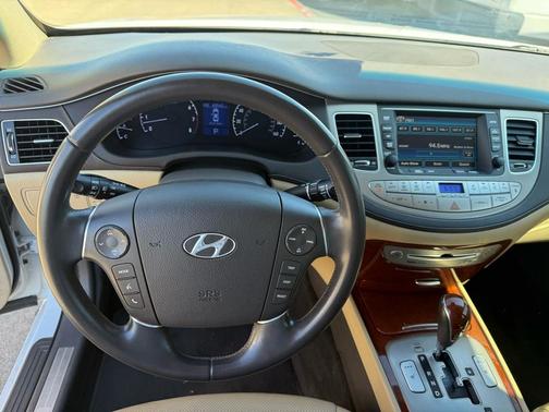 2013 Hyundai Genesis 3.8