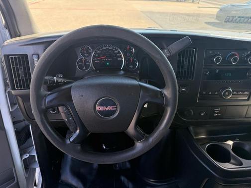 2014 GMC Savana 2500 Work Van
