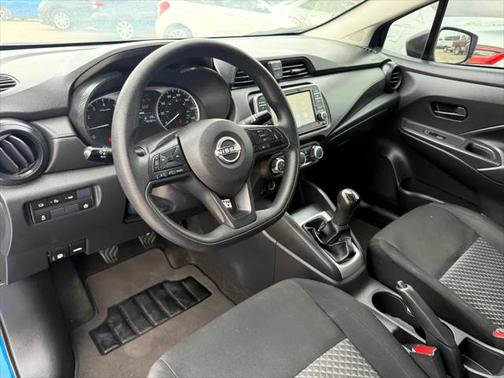 2024 Nissan Versa 1.6 S