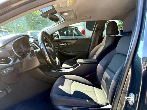 2017 Chevrolet Malibu 1LS