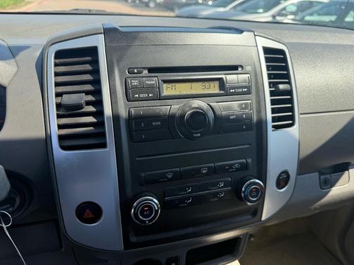 2012 Nissan Frontier SV