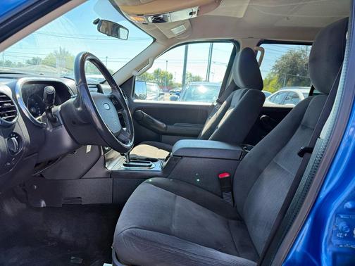 2010 Ford Explorer XLT