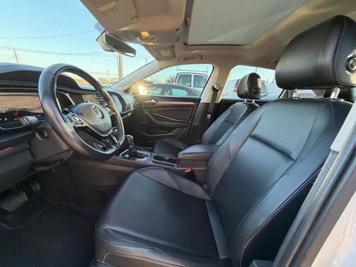 2019 Volkswagen Jetta 1.4T SEL