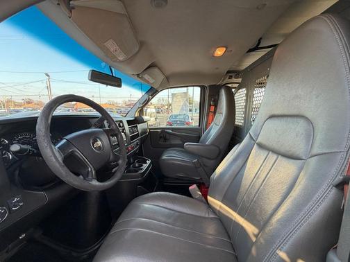 2014 Chevrolet Express 2500 Work Van