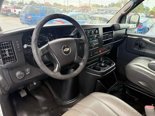 2014 Chevrolet Express 2500 Work Van