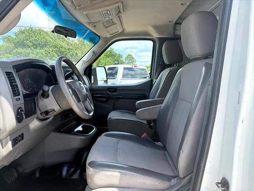 2017 Nissan NV Cargo NV2500 HD SV V6