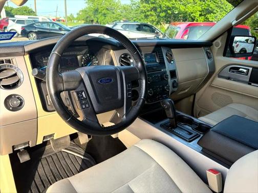 2017 Ford Expedition EL XLT