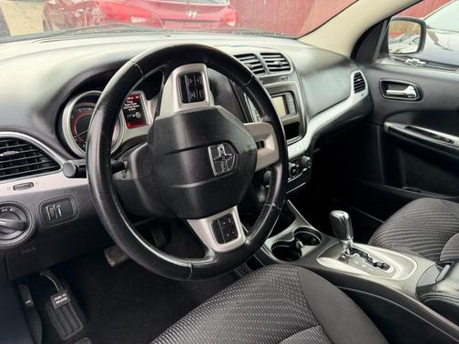 2017 Dodge Journey SE