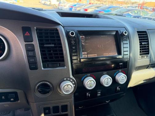 2010 Toyota Tundra Limited