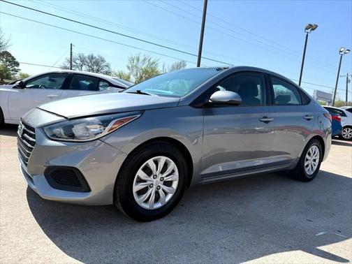 2021 Hyundai Accent SE 4-Door 6A