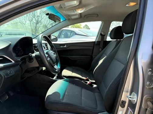 2021 Hyundai Accent SE 4-Door 6A